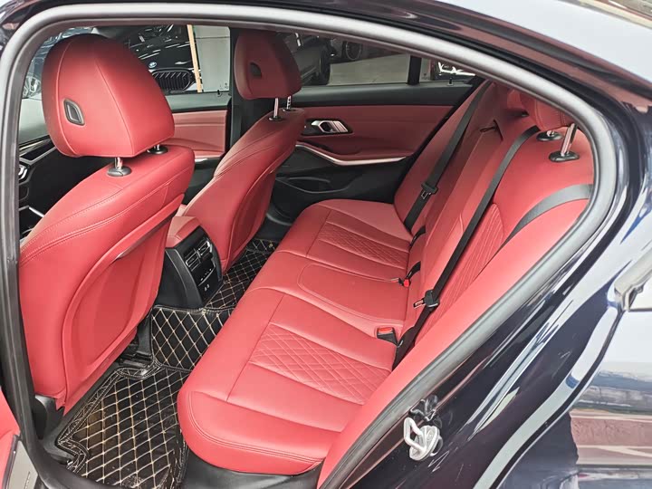 Фото 8 - BMW 3 Series