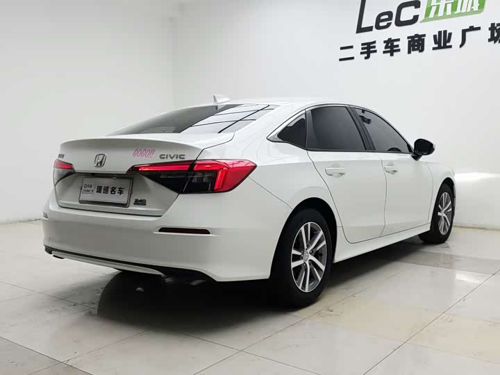 Фото 4 - Honda Civic