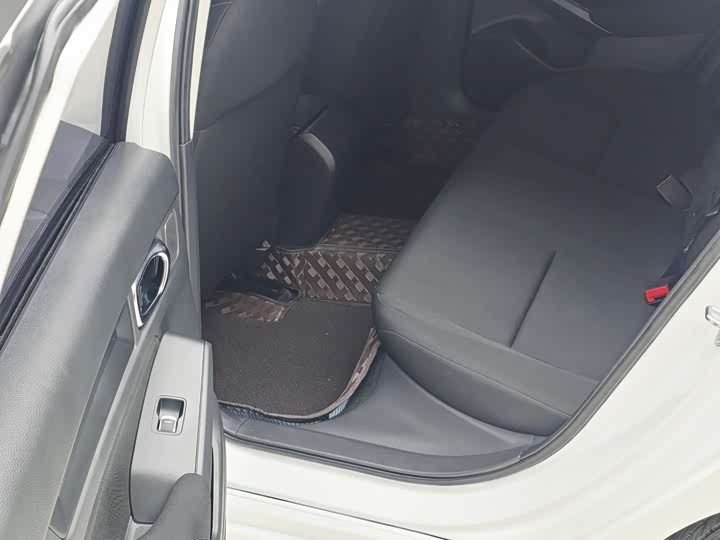 Фото 7 - Honda Civic