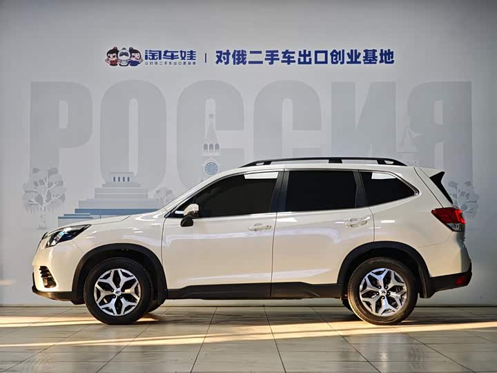 Фото 8 - Subaru Forester