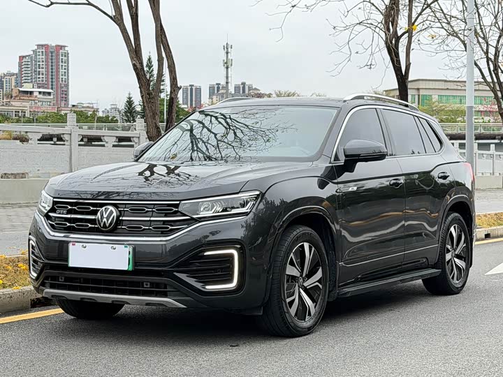 Photo 1 - Volkswagen Tayron GTE Hybrid