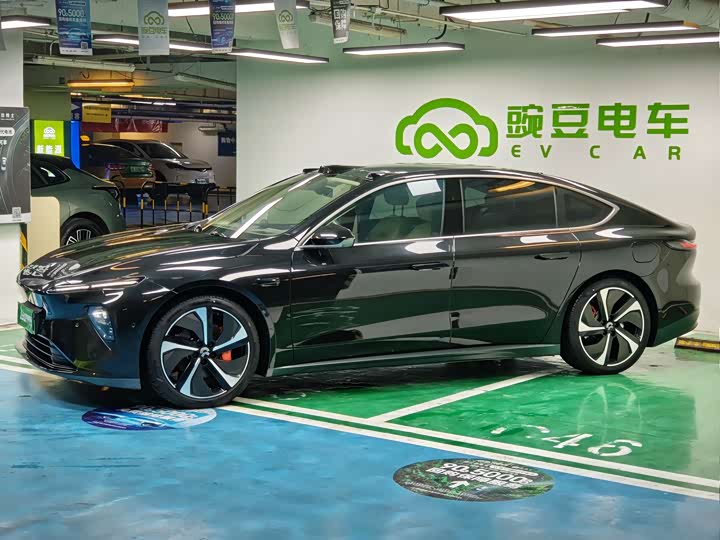 Фото 2 - Nio ET7