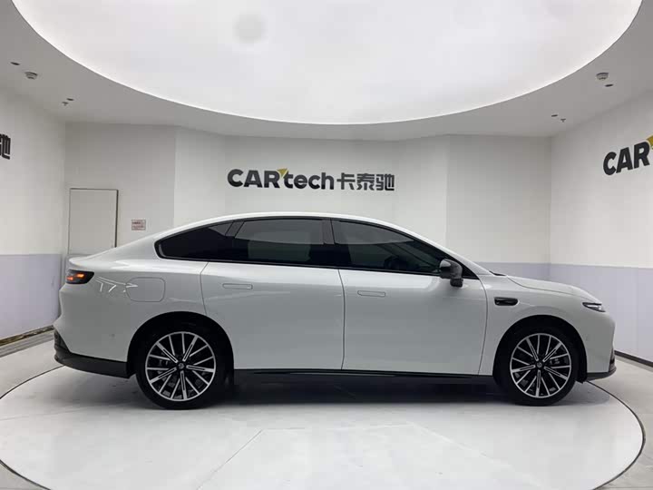 Photo 4 - Leapmotor B01