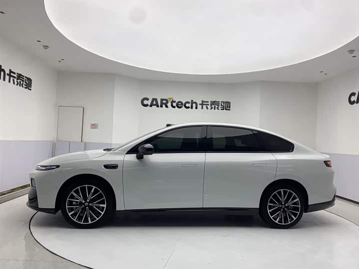 Photo 8 - Leapmotor B01