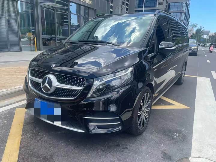 Mercedes-Benz V-Class 2022 2022款 V 260 L 长轴距豪华版