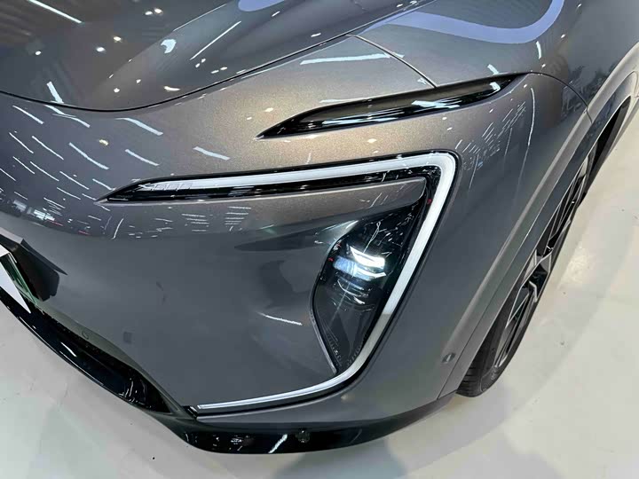 Фото 3 - Avatr 07