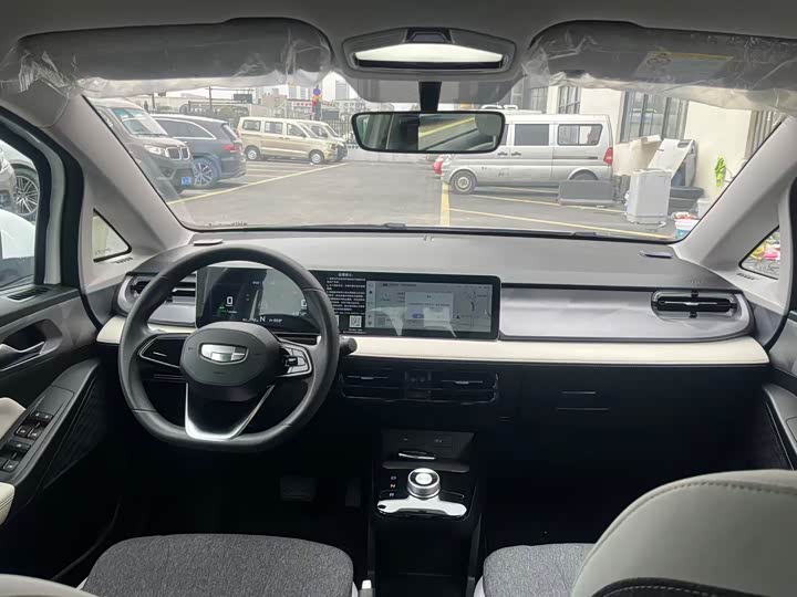 Фото 6 - Geely Geometry E Firefly