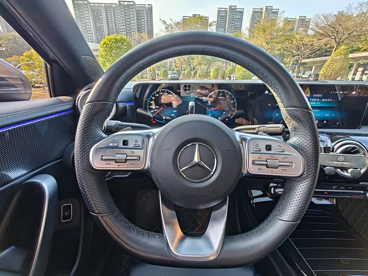 Фото 8 - Mercedes-Benz A-Class