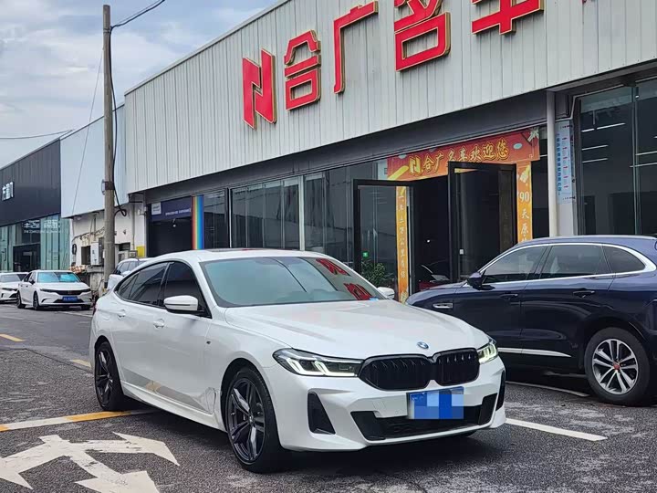 Фото 3 - BMW 6 Series GT