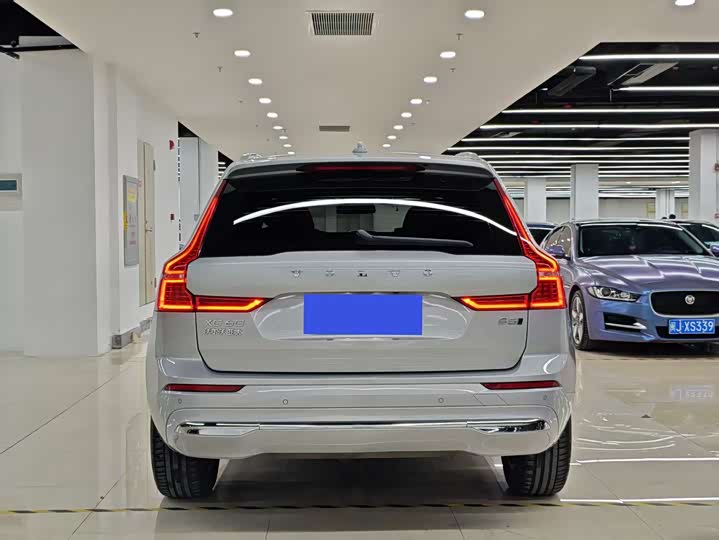 Фото 3 - Volvo XC60