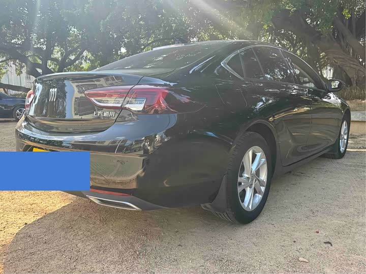 Фото 2 - Buick Regal