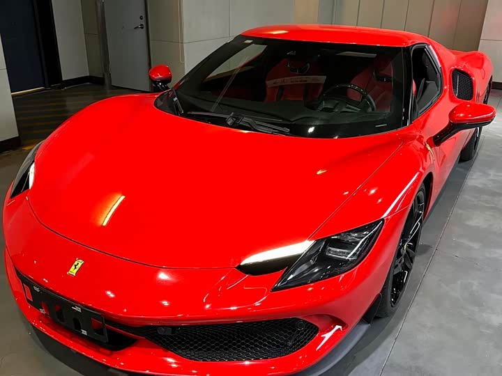 Photo 4 - Ferrari 296