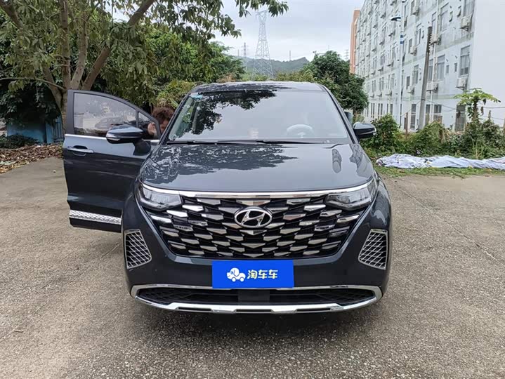 Фото 2 - Hyundai Custo