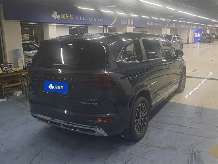 Фото 3 - Hyundai Custo