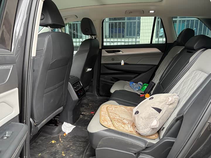 Фото 3 - Volkswagen Tavendor