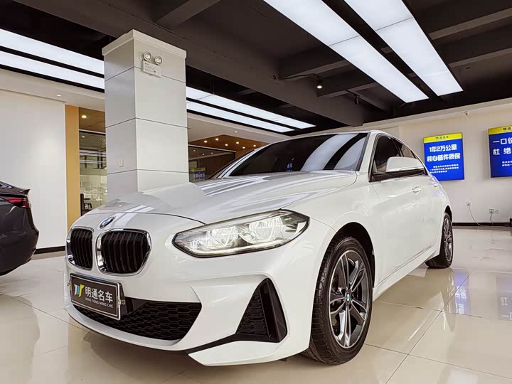 Фото 1 - BMW 1 Series