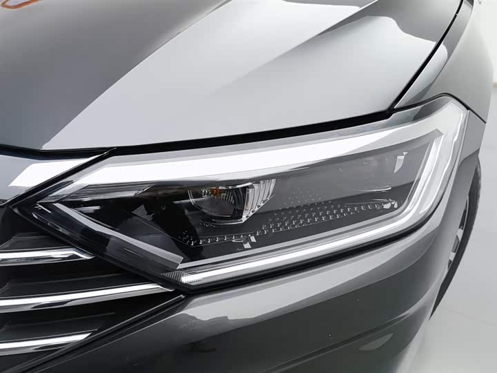 Фото 7 - Volkswagen Sagitar L