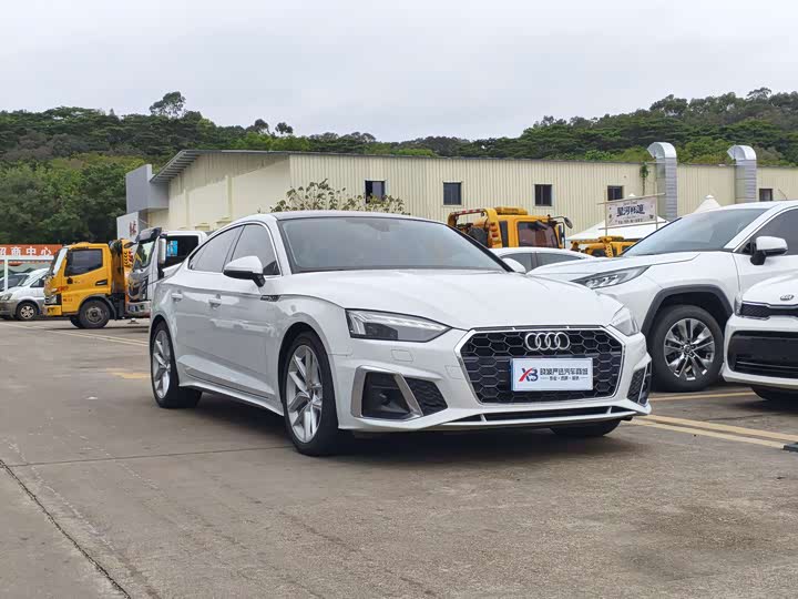 Фото 3 - Audi A5