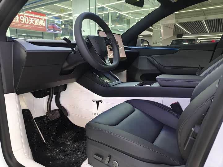 Фото 7 - Tesla Model Y
