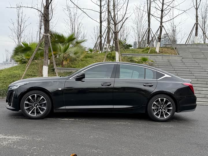 Photo 4 - Cadillac CT5