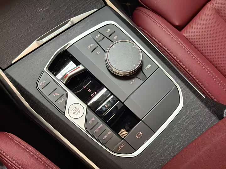 Photo 7 - BMW 3 Series