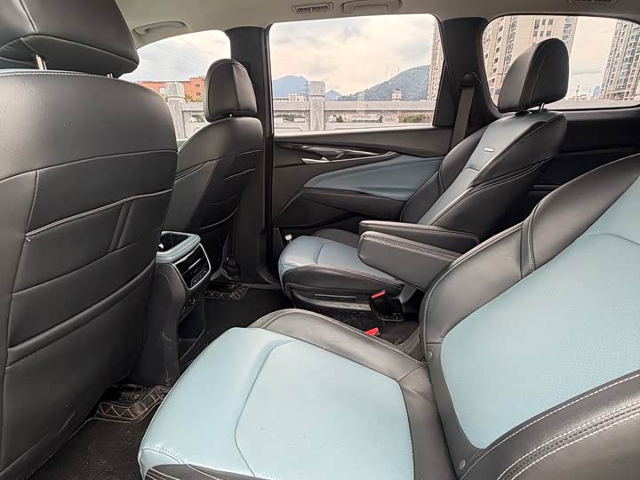 Фото 9 - Maxus G50