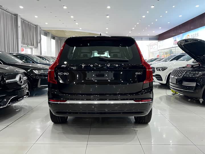 Photo 5 - Volvo XC90