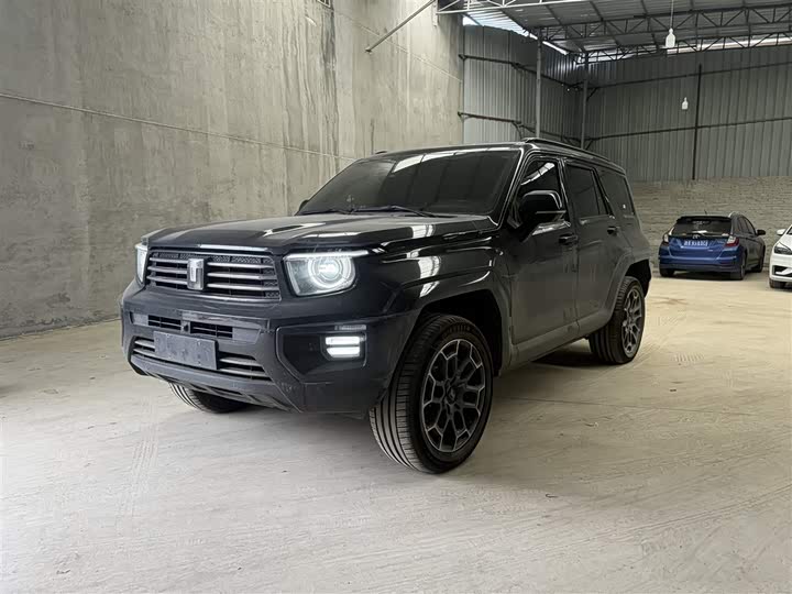 Фото 1 - Tank 700 Hybrid