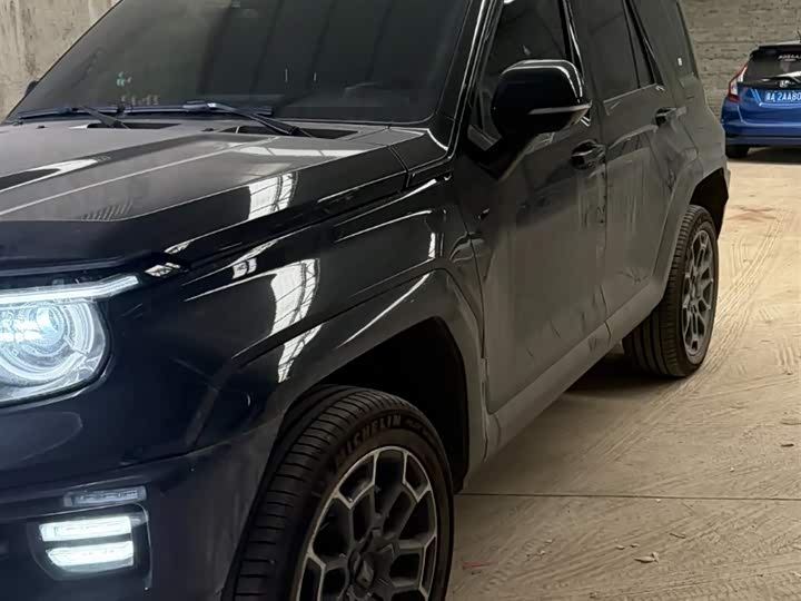 Фото 5 - Tank 700 Hybrid