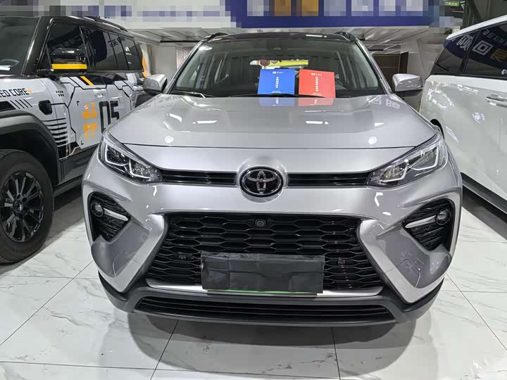 Photo 2 - Toyota Wildlander