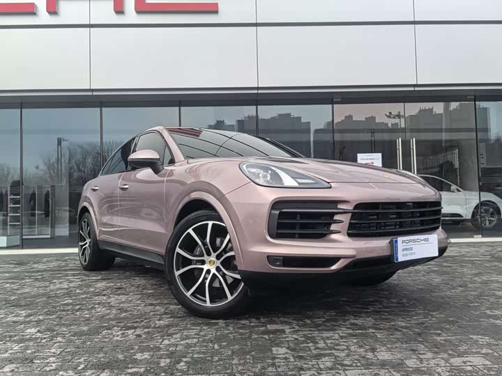 Фото 1 - Porsche Cayenne