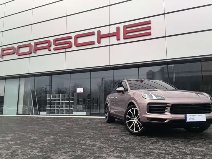 Фото 9 - Porsche Cayenne