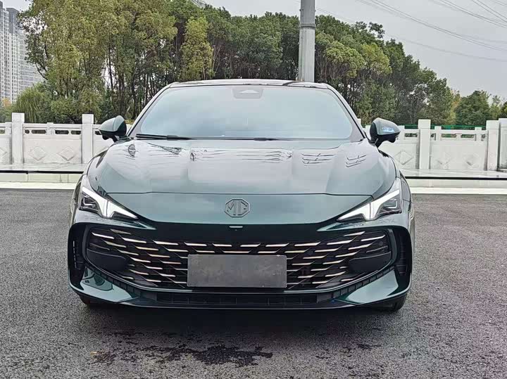 Фото 2 - MG Motor 7