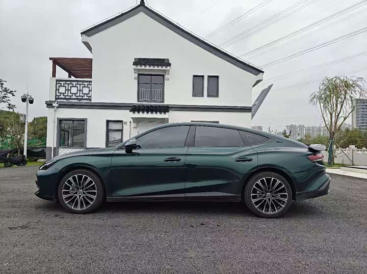 Фото 4 - MG Motor 7