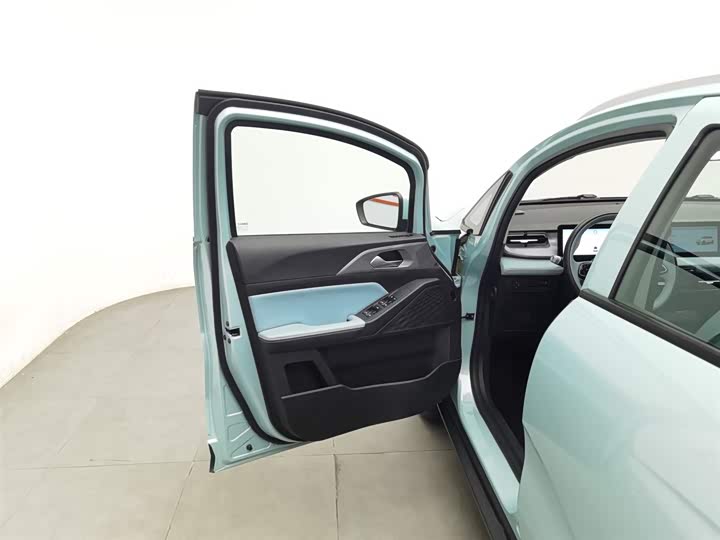 Фото 8 - Geely Geometry E Firefly