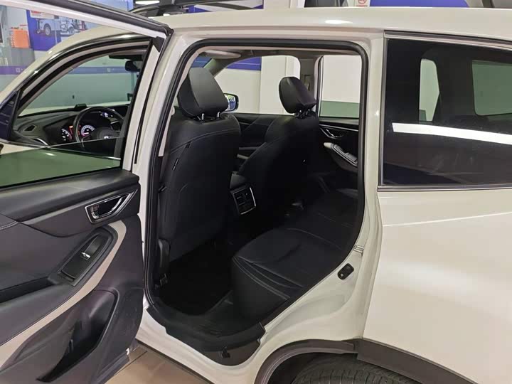 Photo 8 - Subaru Forester