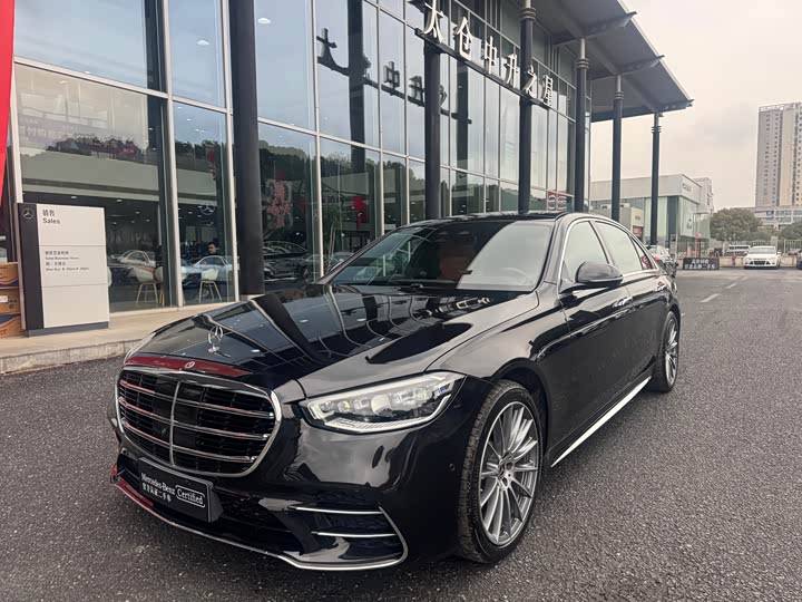 Фото 1 - Mercedes-Benz S-Class