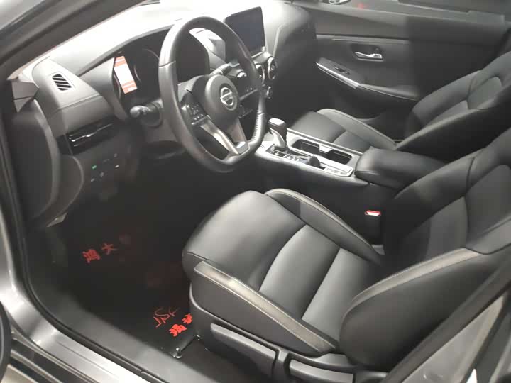 Фото 4 - Nissan Sylphy