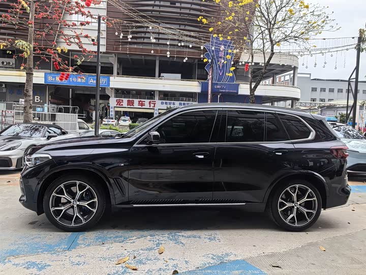 Фото 4 - BMW X5