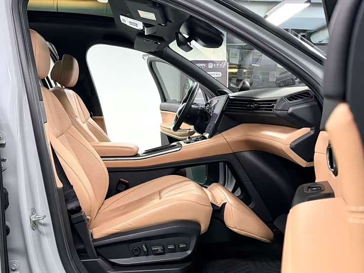 Фото 8 - Nio ES8