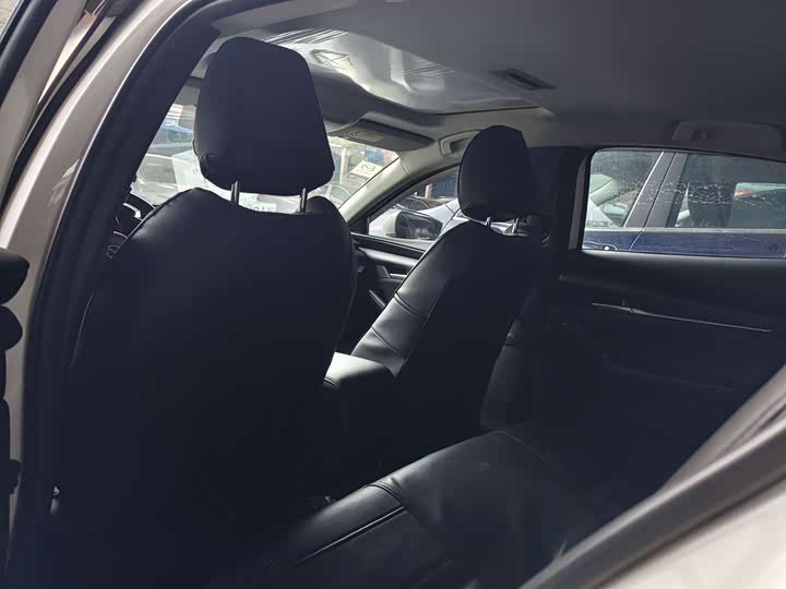 Фото 5 - Mazda 3 (Axela)