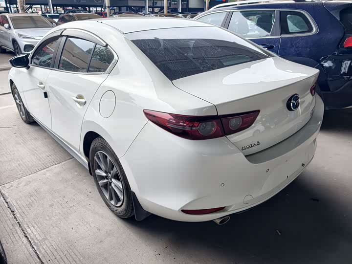 Фото 7 - Mazda 3 (Axela)