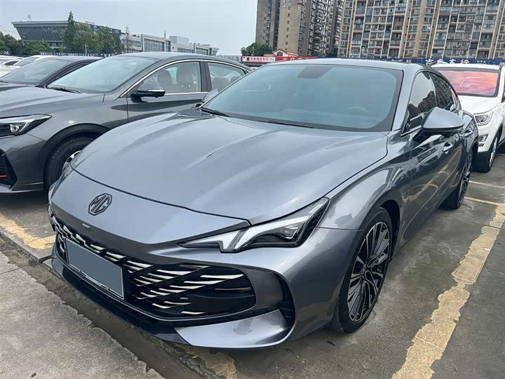 Photo 1 - MG Motor 7