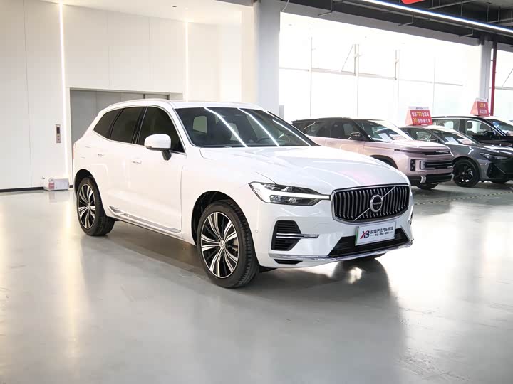 Фото 3 - Volvo XC60 Hybrid
