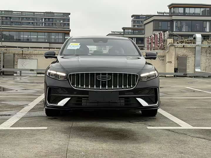 Фото 2 - Geely Preface