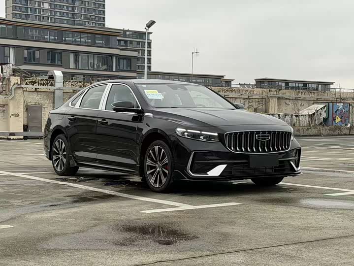 Фото 3 - Geely Preface