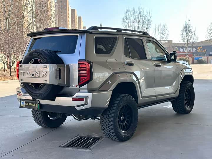 Фото 9 - Tank 400 Hybrid