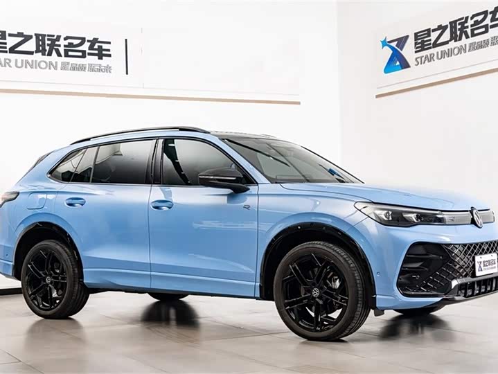 Фото 6 - Volkswagen Tiguan L Pro