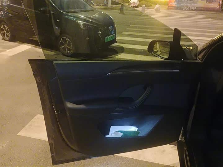 Фото 7 - Tesla Model X