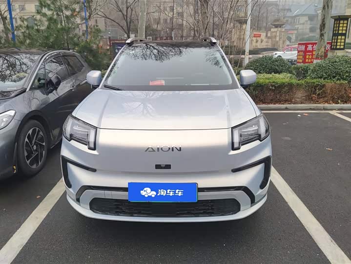 Фото 2 - GAC Aion V